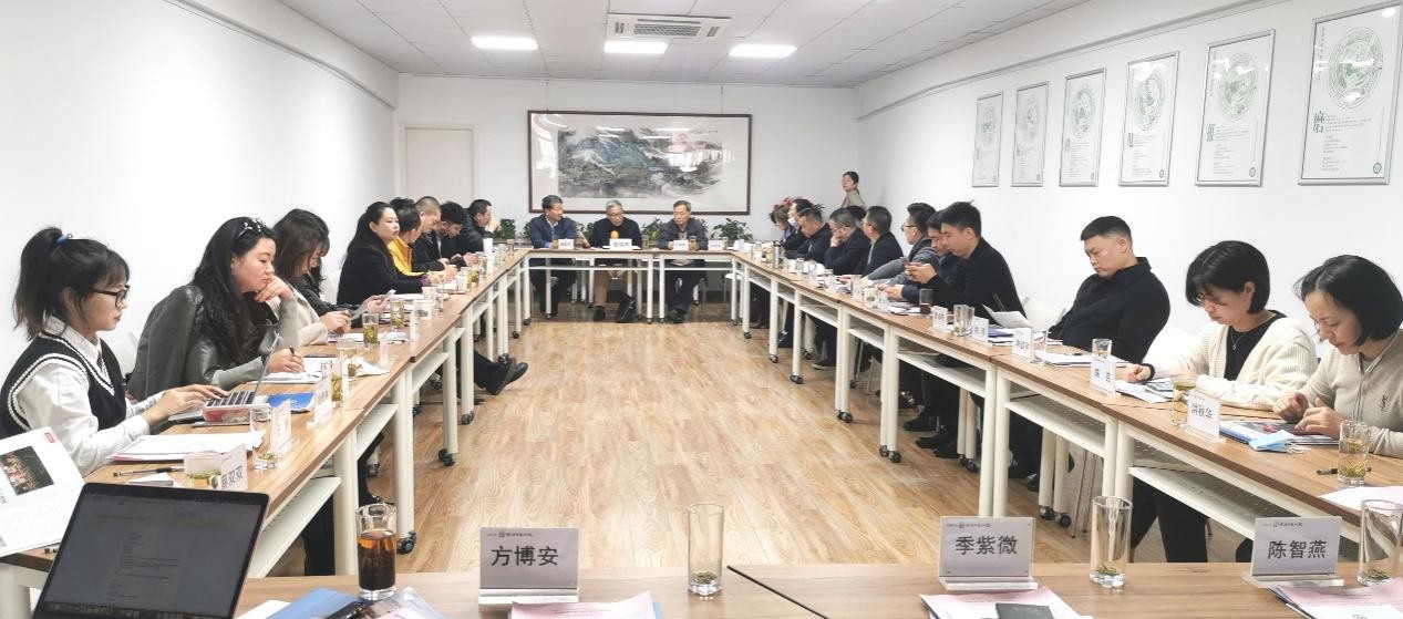 青云会客厅|包纯田：创业者要站在时代前端 ——青云浙商走进钱塘江金研院